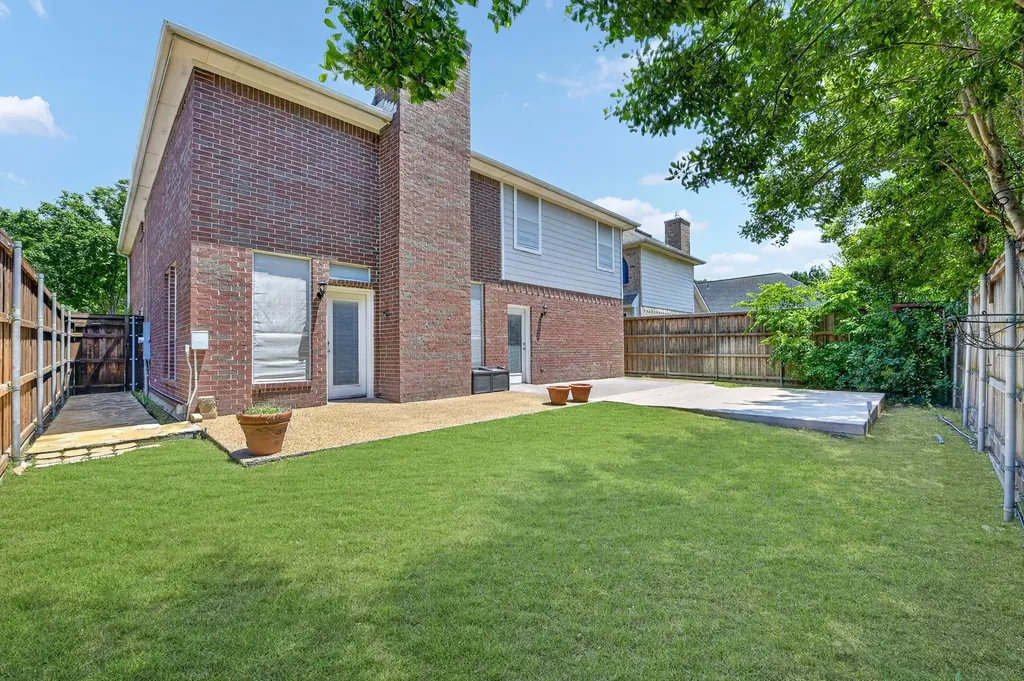 3792 Waterford Drive Addison TX 75001