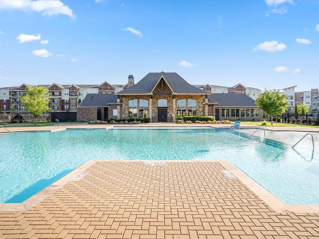 12543 Mercer Parkway Farmers Branch TX 75234