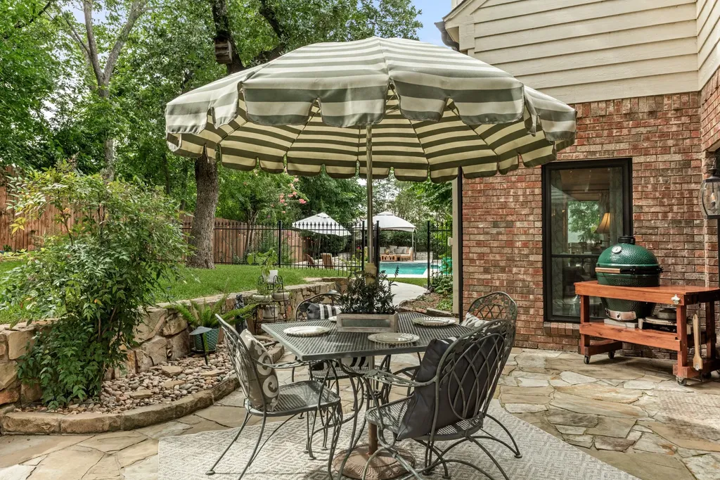 704 Windswept Court Grapevine TX 76051