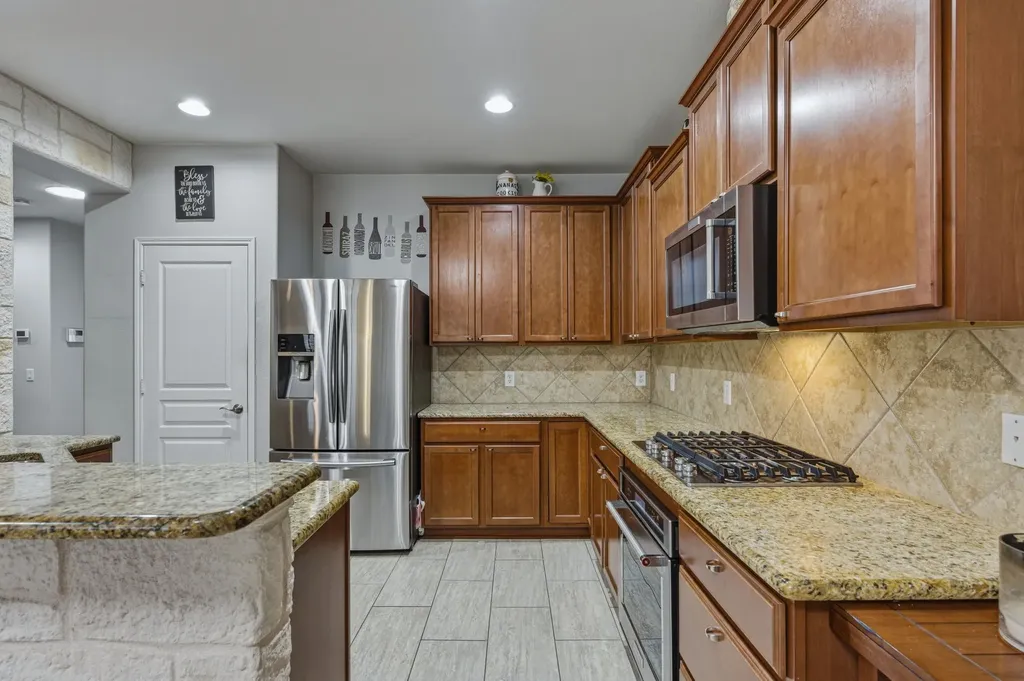 2204 Cane Hill Drive Frisco TX 75036