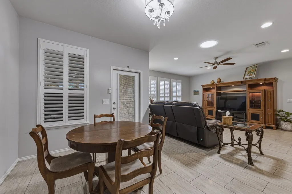 2204 Cane Hill Drive Frisco TX 75036