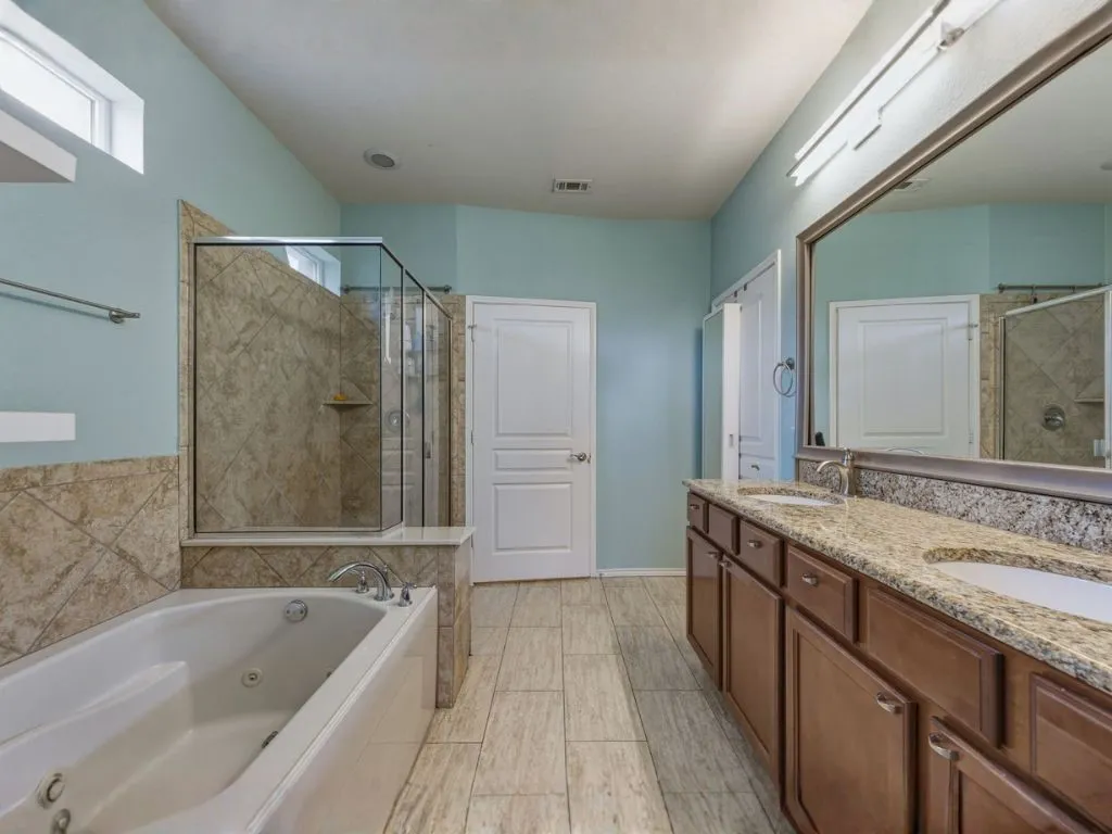 2204 Cane Hill Drive Frisco TX 75036