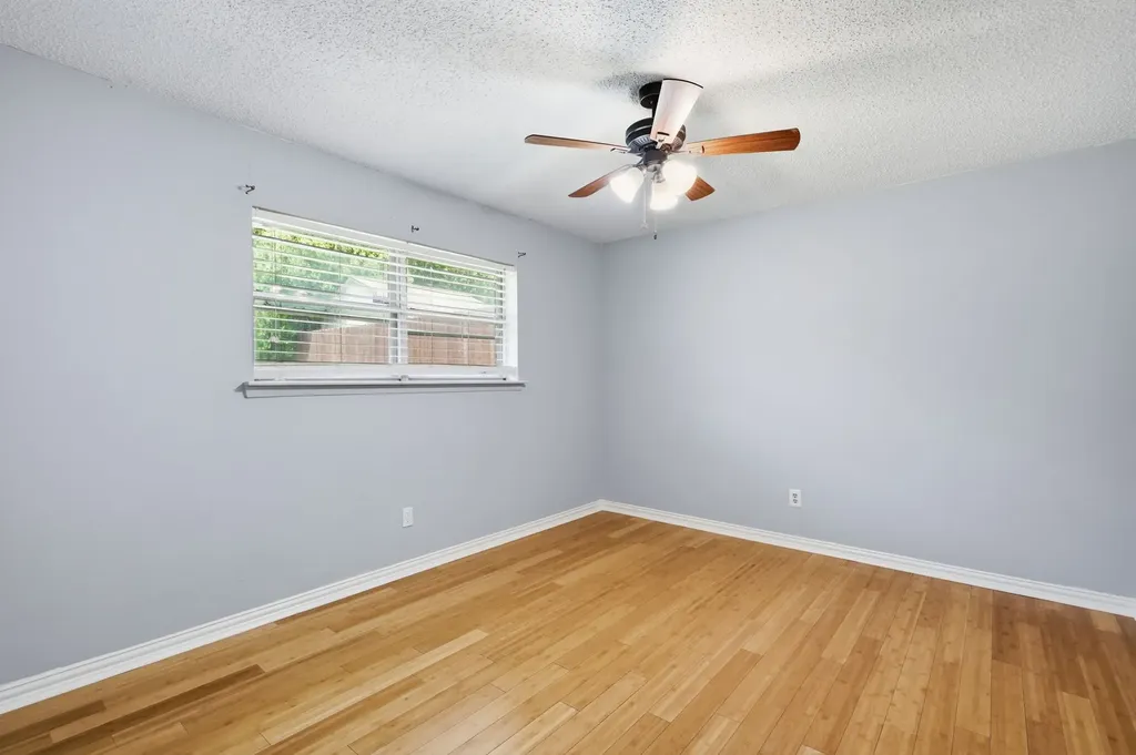 2202 Canyonwood Drive Arlington TX 76012
