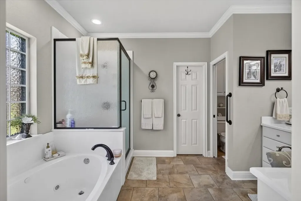 111 Trailwood Road Enchanted Oaks TX 75156