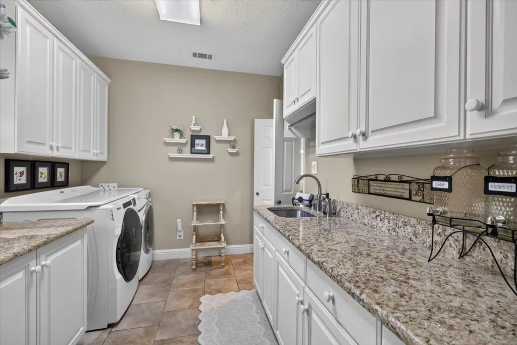 111 Trailwood Road Enchanted Oaks TX 75156