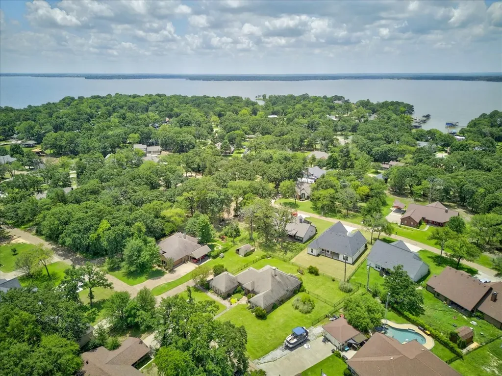 111 Trailwood Road Enchanted Oaks TX 75156