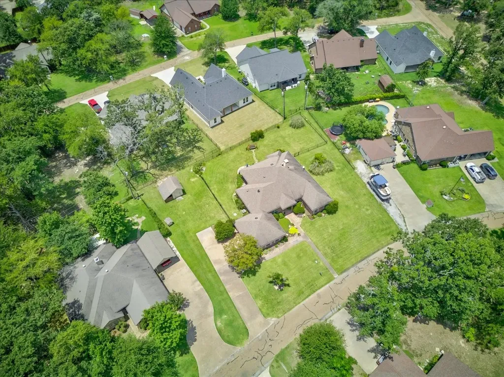 111 Trailwood Road Enchanted Oaks TX 75156