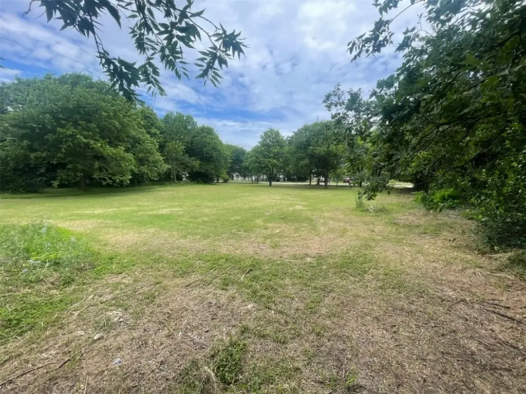 214 Hungry Hill Eddy TX 76524