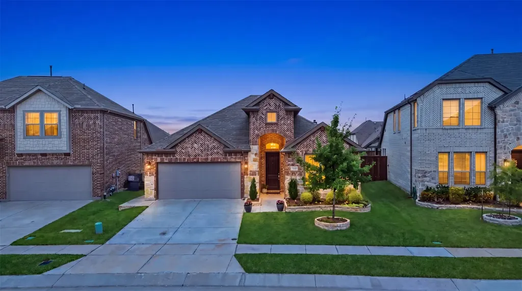 552 Taylor Drive Fate TX 75087