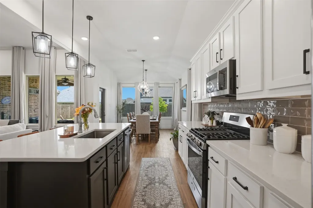 552 Taylor Drive Fate TX 75087