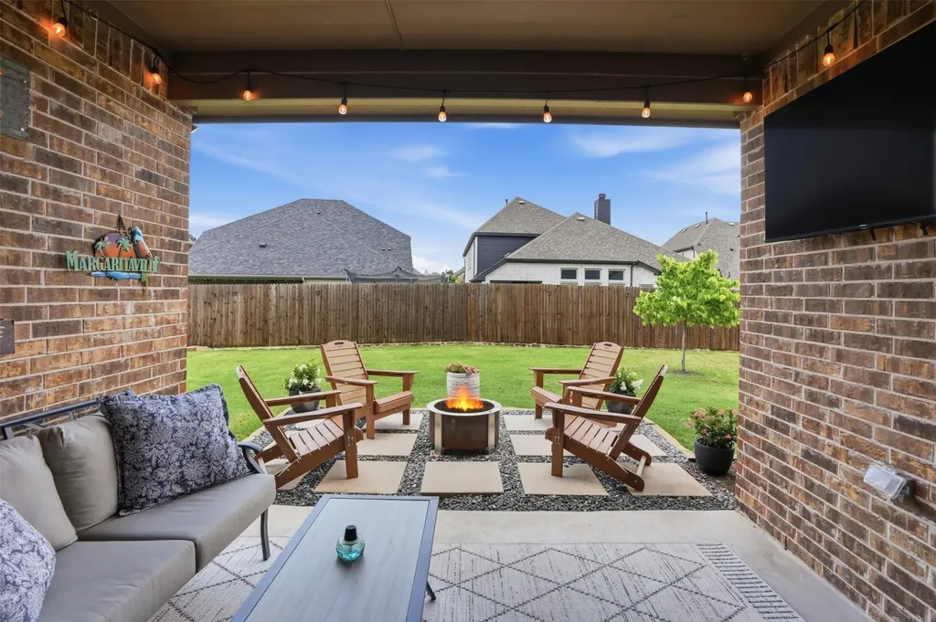 552 Taylor Drive Fate TX 75087