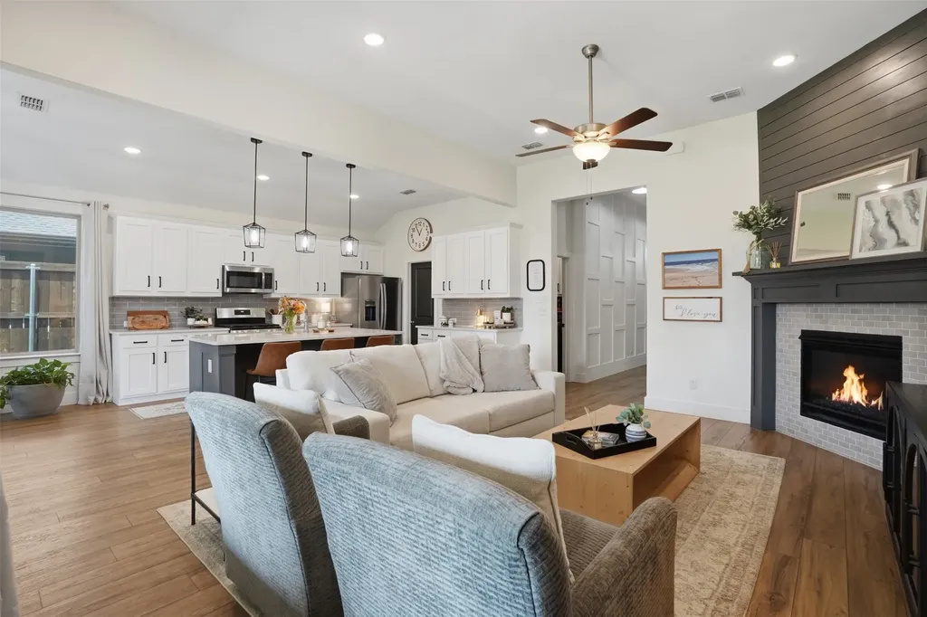552 Taylor Drive Fate TX 75087