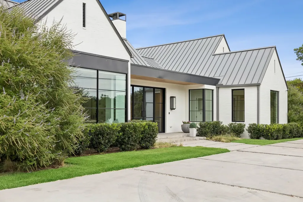 4186 Brookport Drive Dallas TX 75229