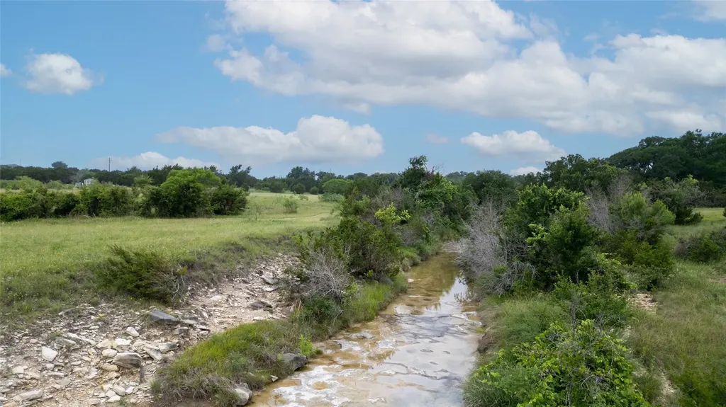 720 County Road 2337 Lampasas TX 76550