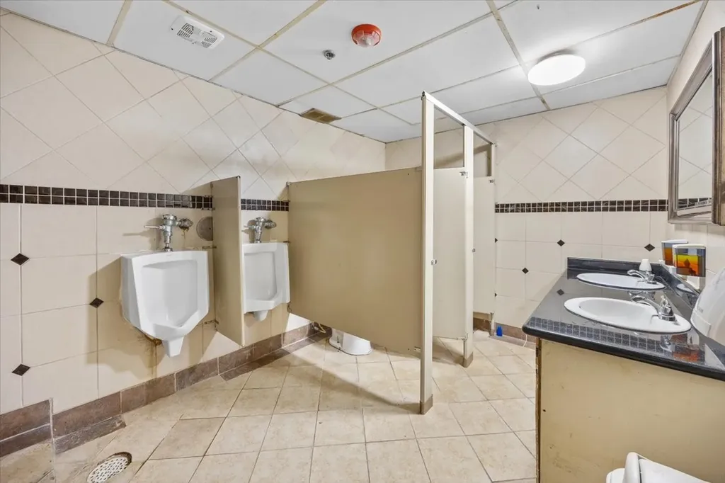 3310 W Walnut Street Garland TX 75042