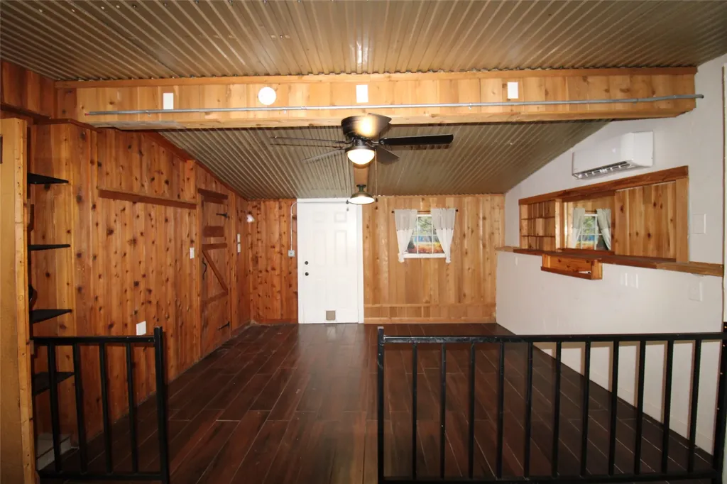 188 Private Road 8703 Ben Wheeler TX 75754
