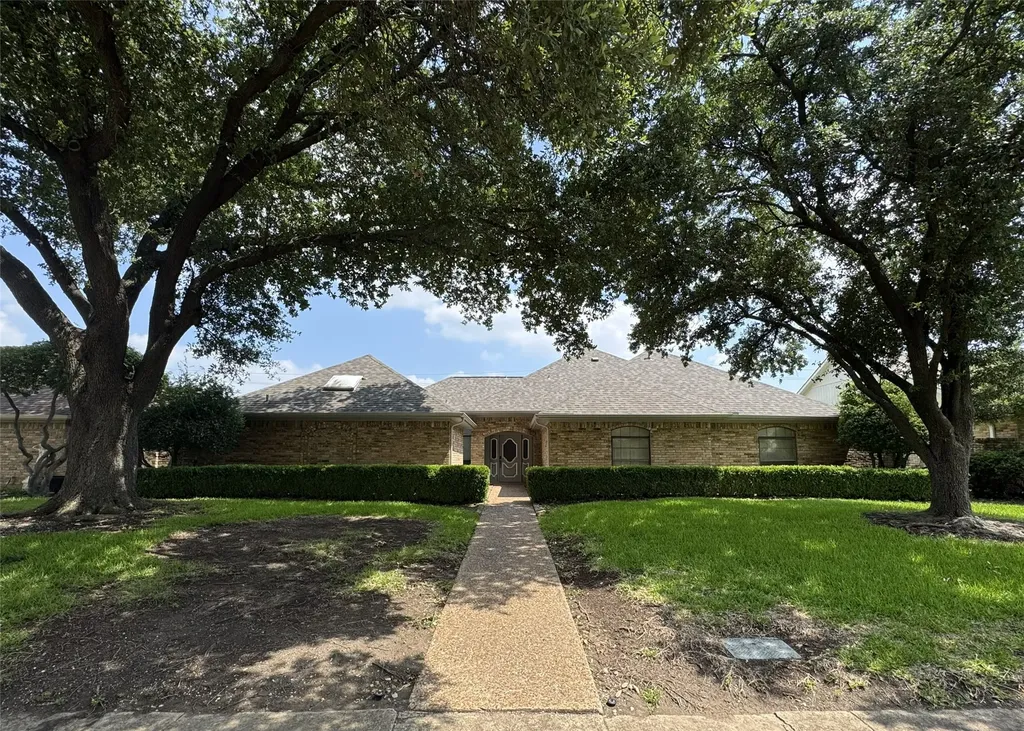 4220 Brooktree Lane Dallas TX 75287