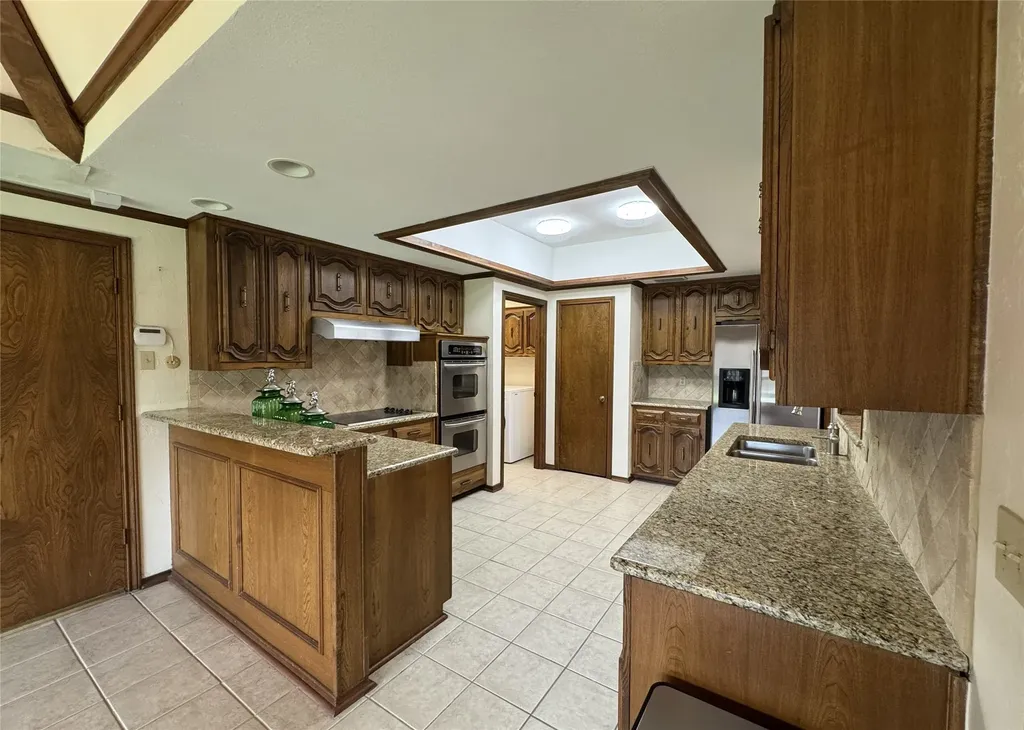 4220 Brooktree Lane Dallas TX 75287