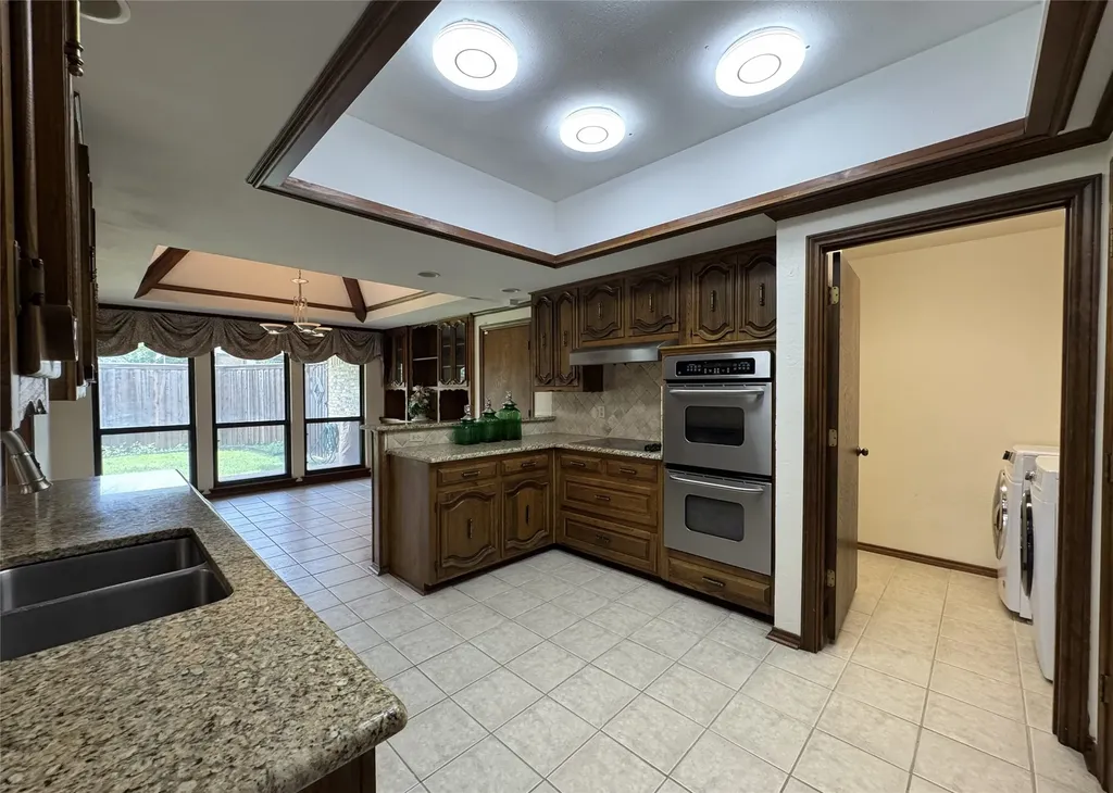 4220 Brooktree Lane Dallas TX 75287