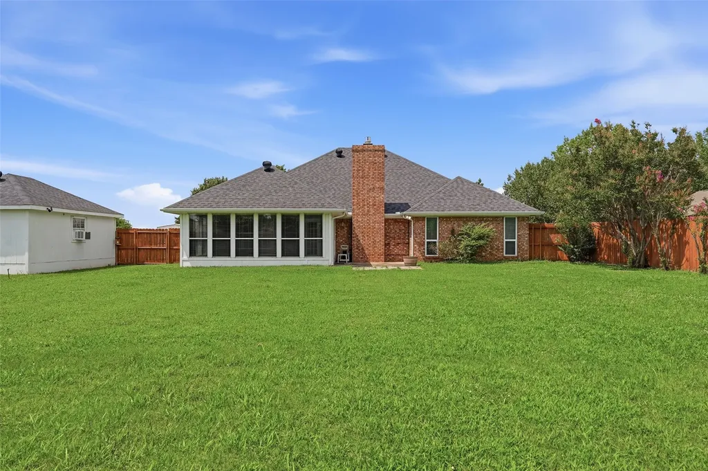 2502 Evelyn Road Whitesboro TX 76273