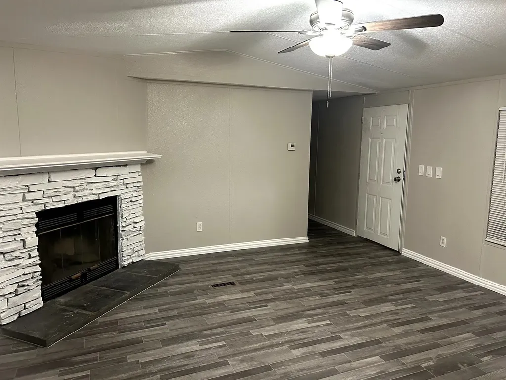 717 Byron Road Wilmer TX 75172