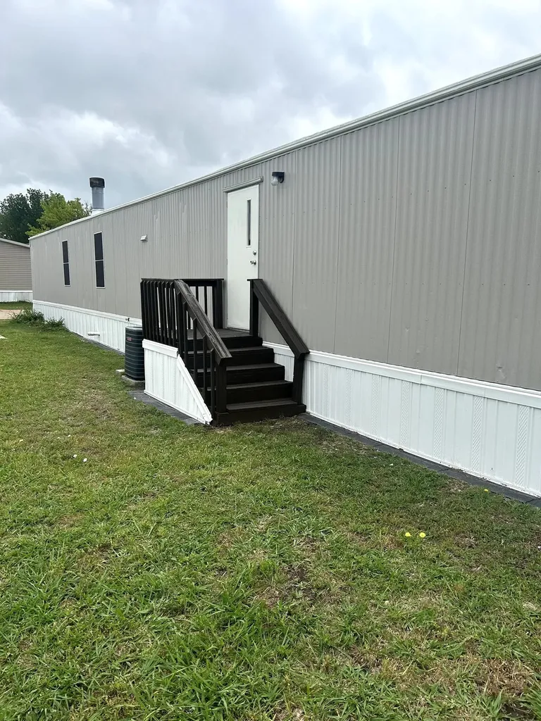 717 Byron Road Wilmer TX 75172