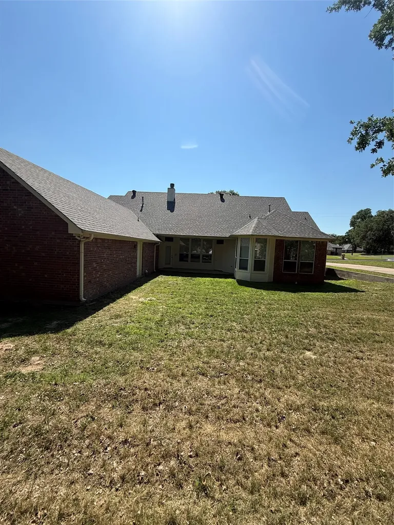 3814 Lamb Drive Tyler TX 75709