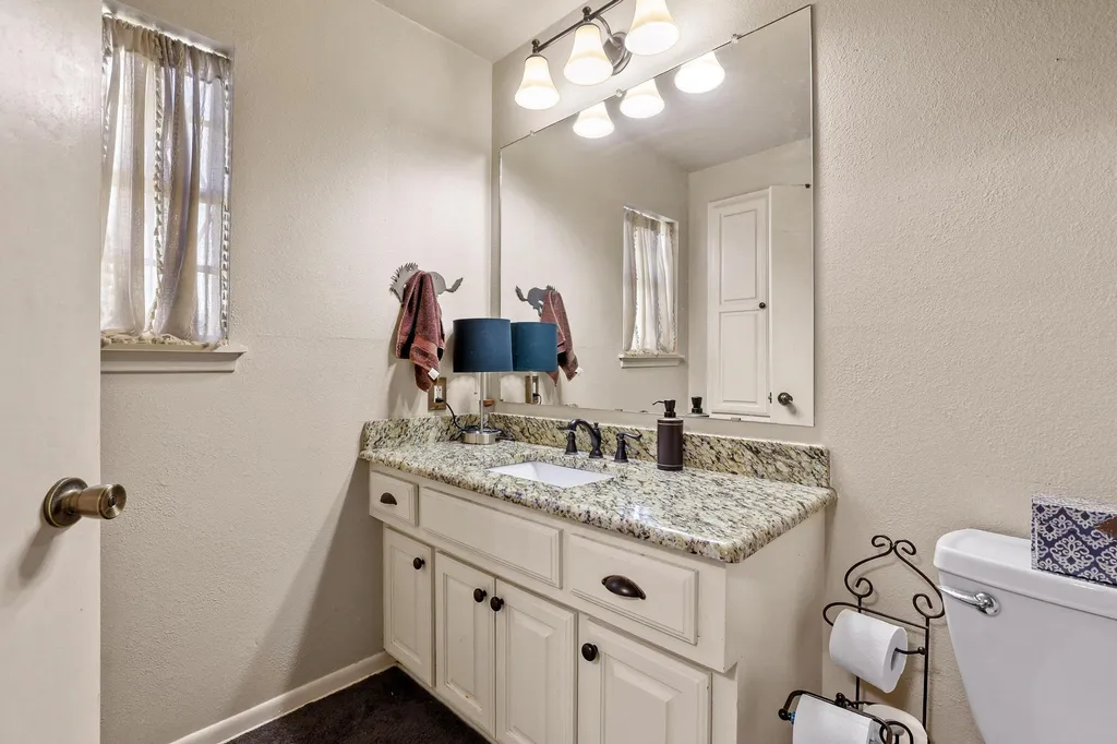 1847 County Road 4205 Bonham TX 75418
