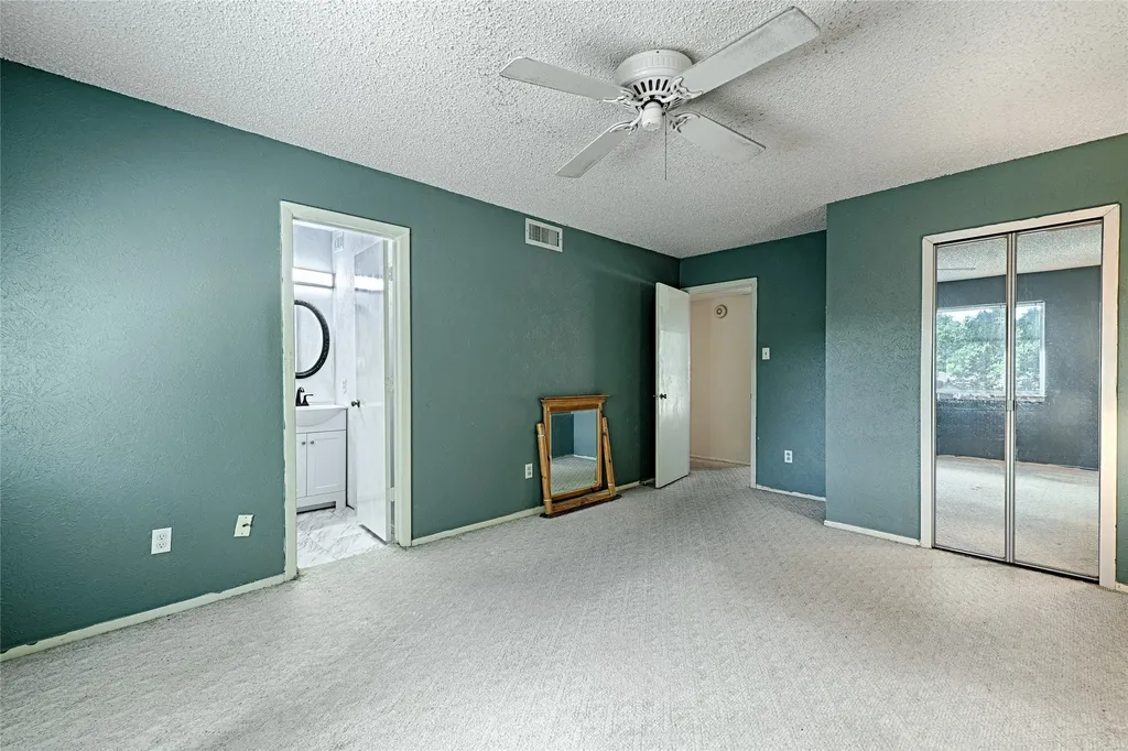 1901 Angelina Drive Garland TX 75040
