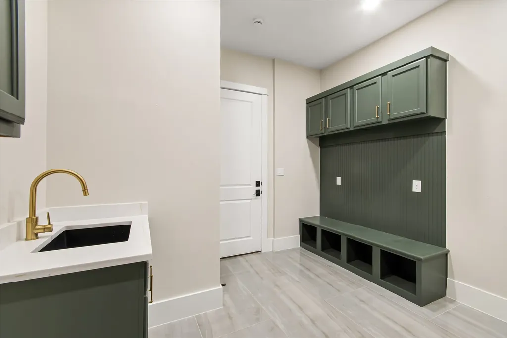 5622 Amherst Dallas TX 75209