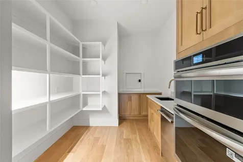 5622 Amherst Dallas TX 75209