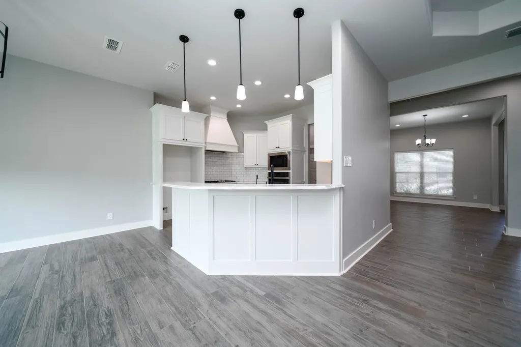 203 New Braunfels Hallsville TX 75650