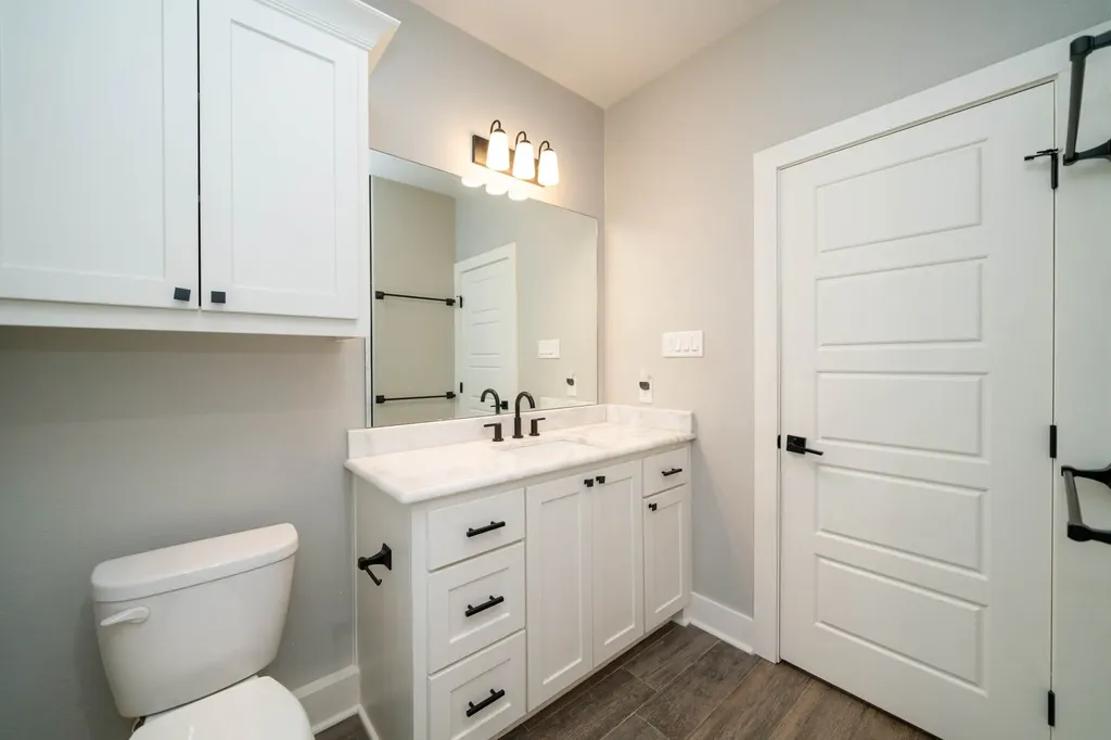 203 New Braunfels Hallsville TX 75650
