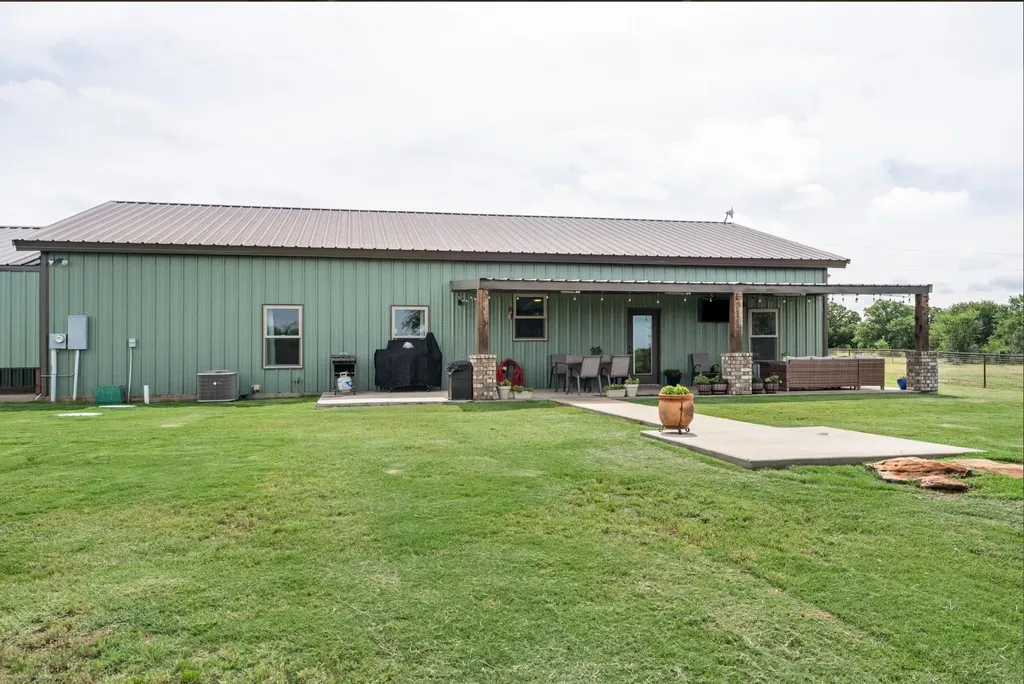 1500 Newberry Road Millsap TX 76066