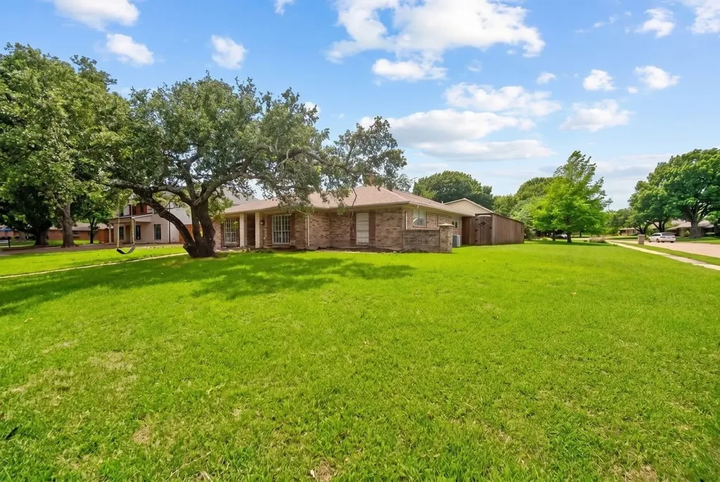 Richardson TX, 3107 Canyon Creek Drive