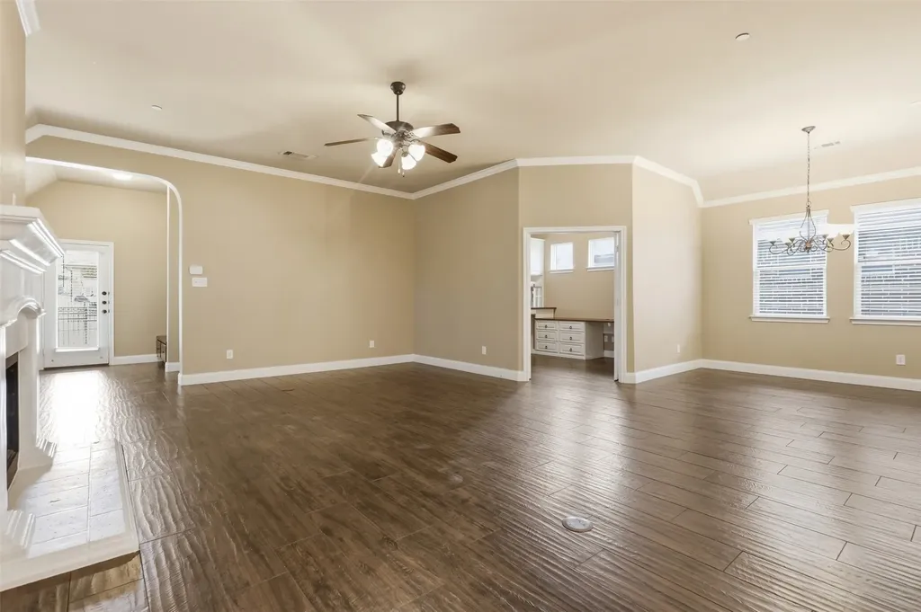 8601 Gracewood Drive Mckinney TX 75070