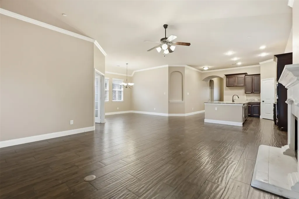 8601 Gracewood Drive Mckinney TX 75070