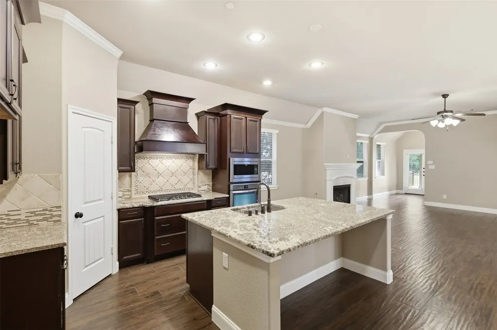 8601 Gracewood Drive Mckinney TX 75070