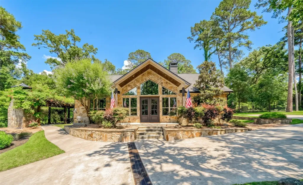42 Leona Court Scroggins TX 75480