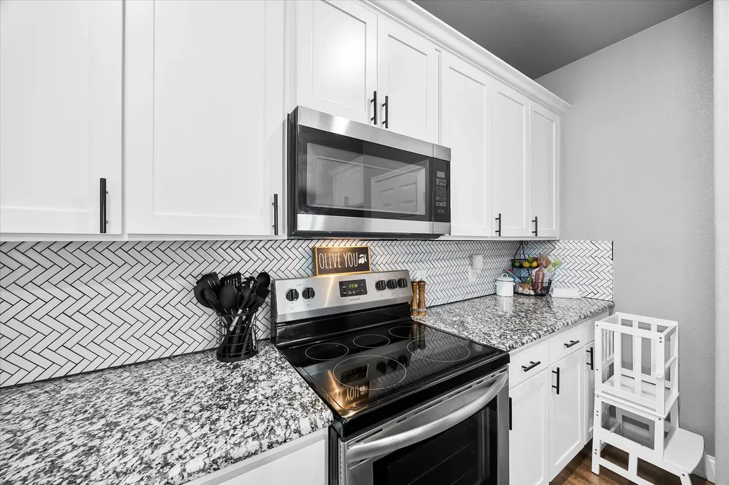 220 Swan Parkway East Tawakoni TX 75472