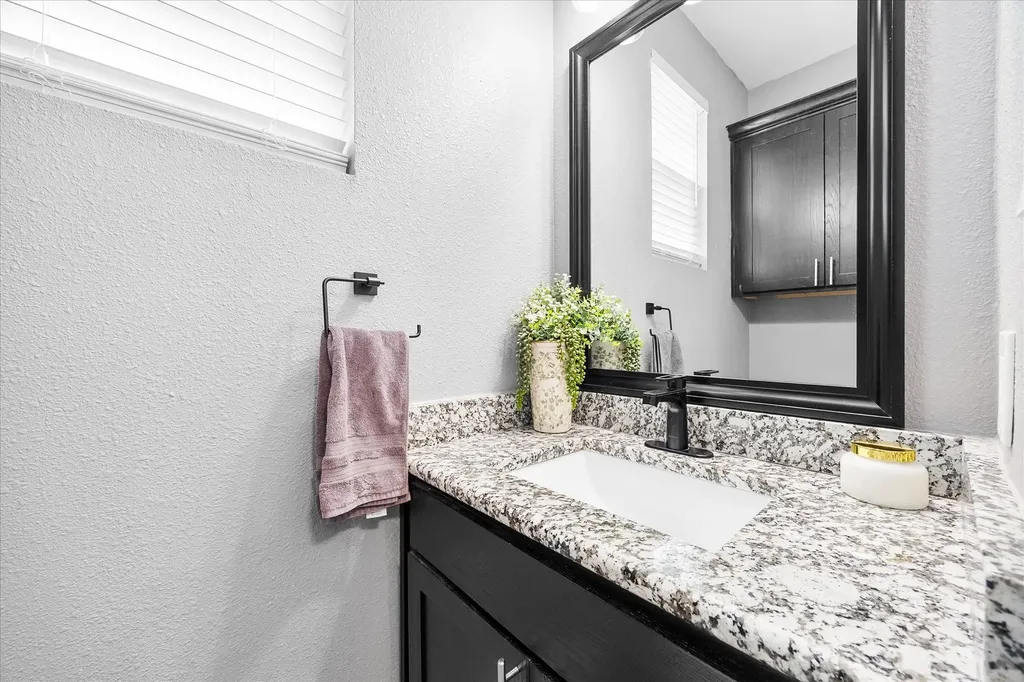 220 Swan Parkway East Tawakoni TX 75472