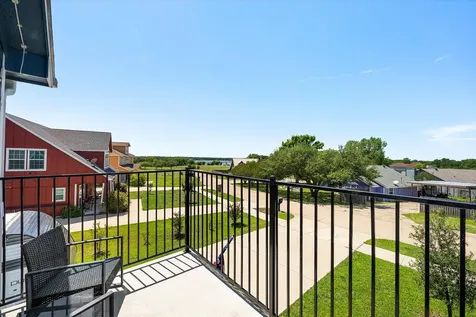 220 Swan Parkway East Tawakoni TX 75472