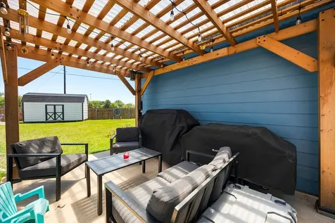220 Swan Parkway East Tawakoni TX 75472
