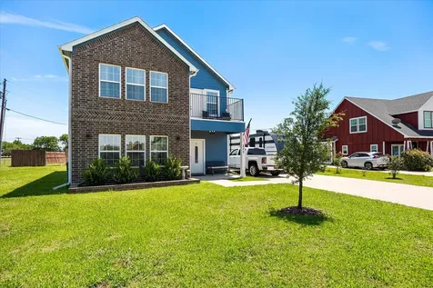 220 Swan Parkway East Tawakoni TX 75472