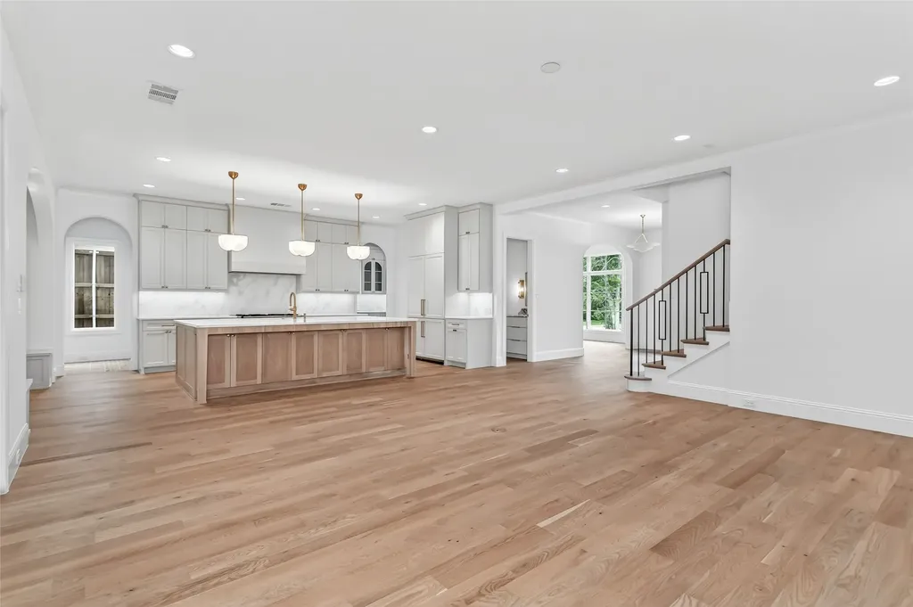 9624 Bellewood Drive Dallas TX 75238