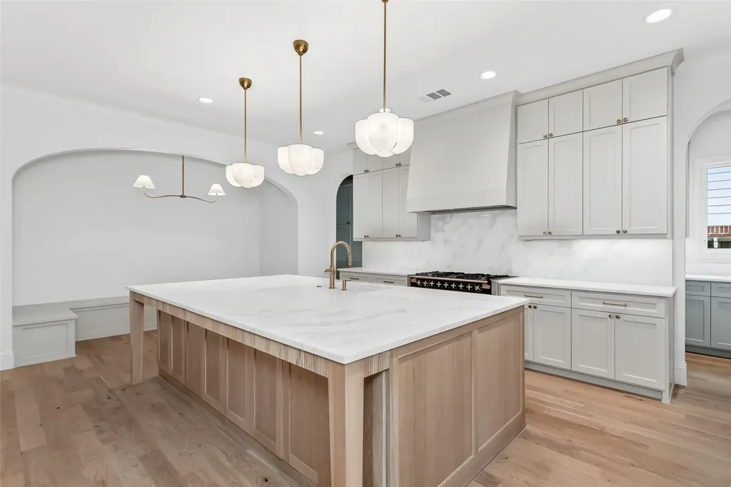 9624 Bellewood Drive Dallas TX 75238