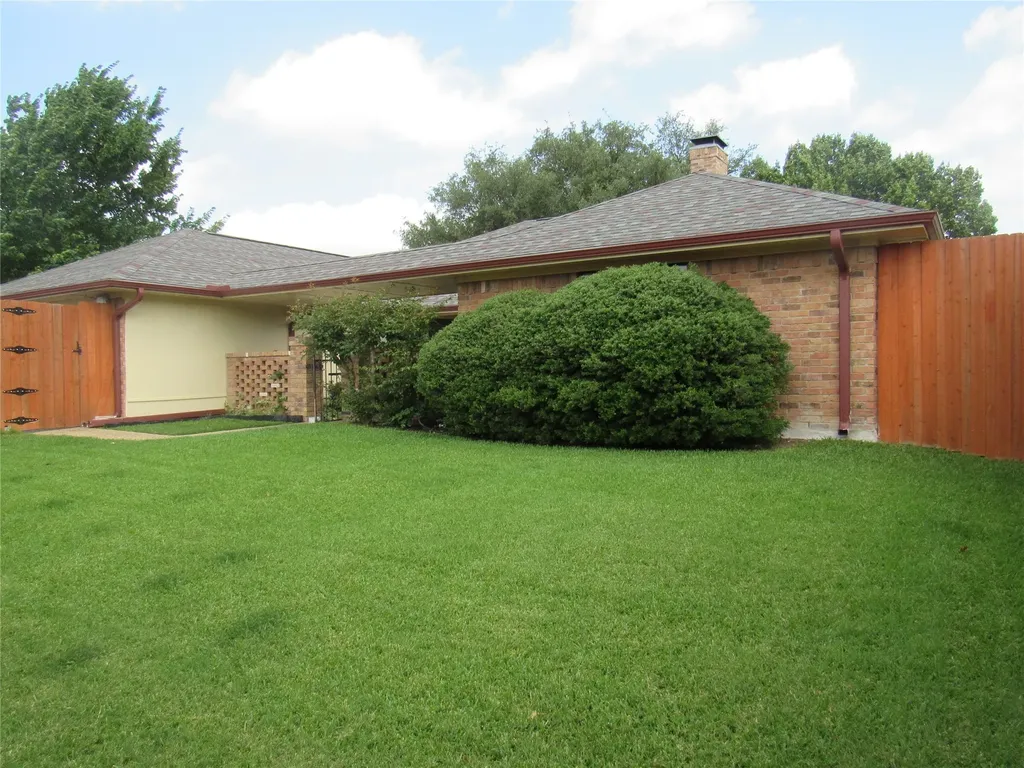 2510 Buttercup Drive Richardson TX 75082