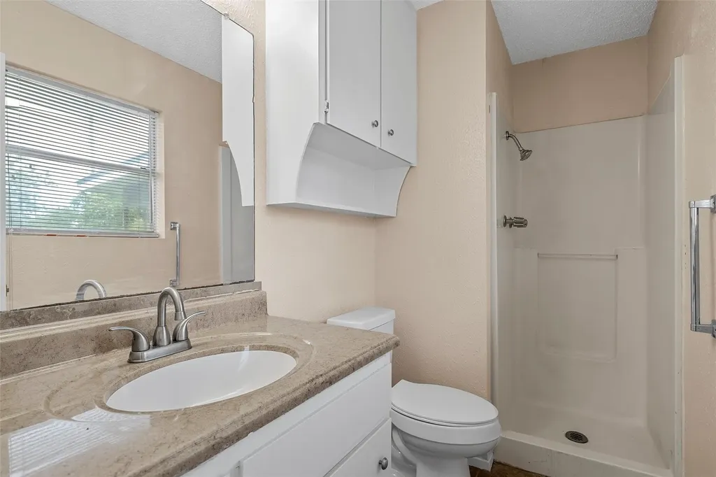 549 Dison Drive Robinson TX 76706