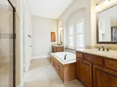 1114 Wynne Drive Garland TX 75044