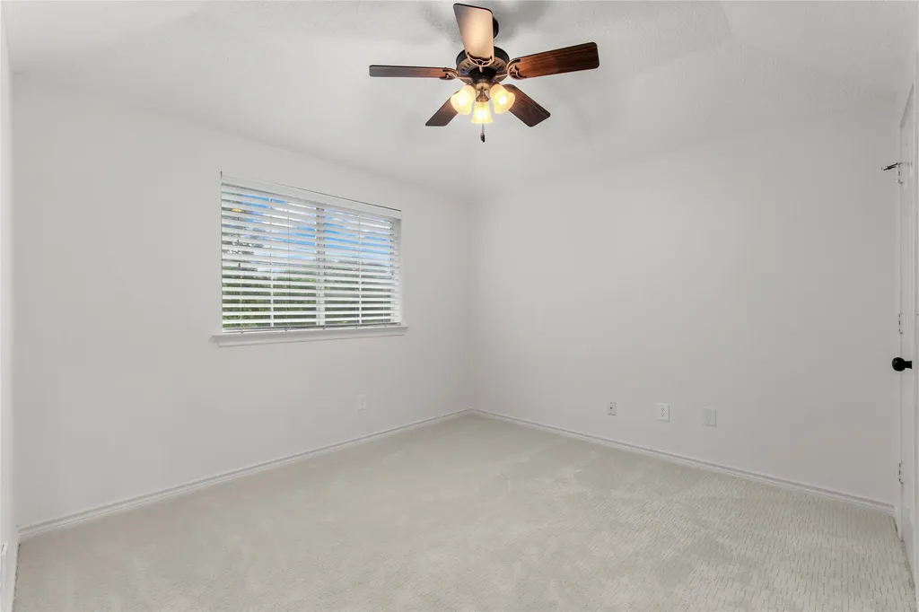 2010 Old Mcgarrah Road Mckinney TX 75072